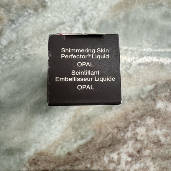 BECCA Shimmering Skin Perfector Liquid - Limited Edition - Picture 2 of 2